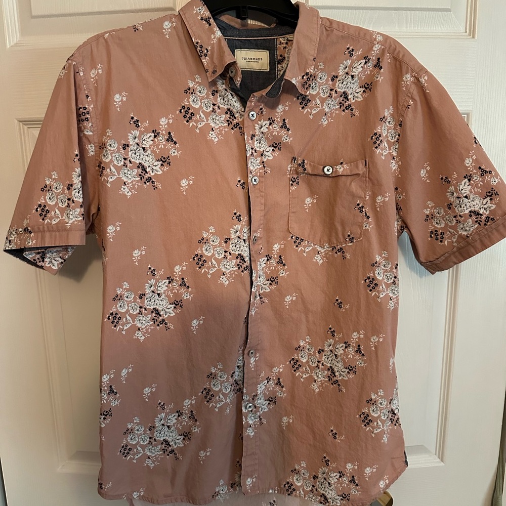 7 Diamonds short sleeve button down floral